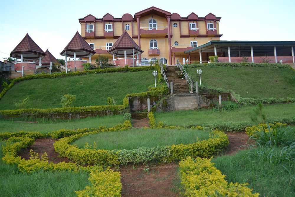 Hotel De Malte Dschang Exterior photo