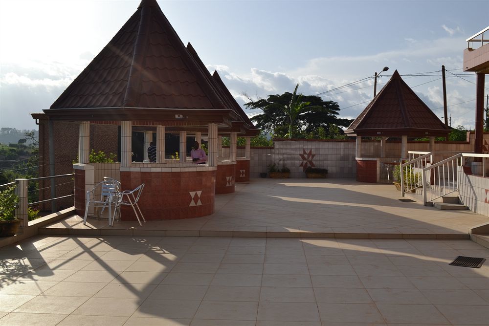 Hotel De Malte Dschang Exterior photo